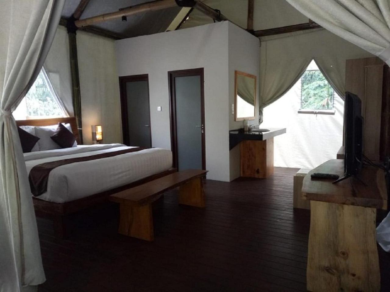 Maribaya Glamping Tent Bandung Bagian luar foto